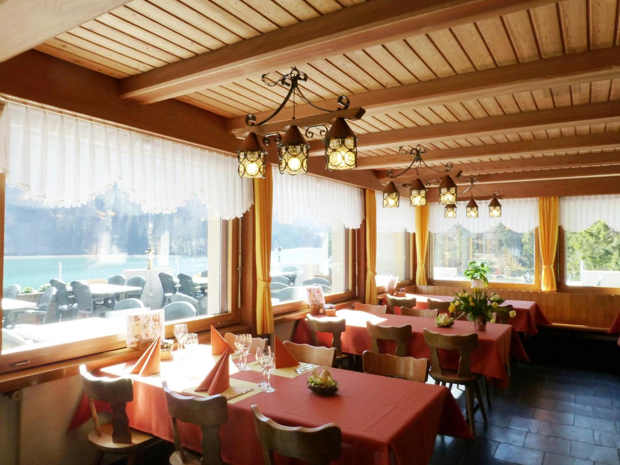 Berghotel Obersee Näfels エクステリア 写真